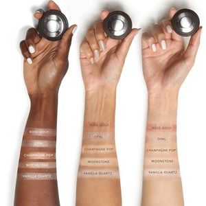 FREE with bundle!!! Becca highlighter sample